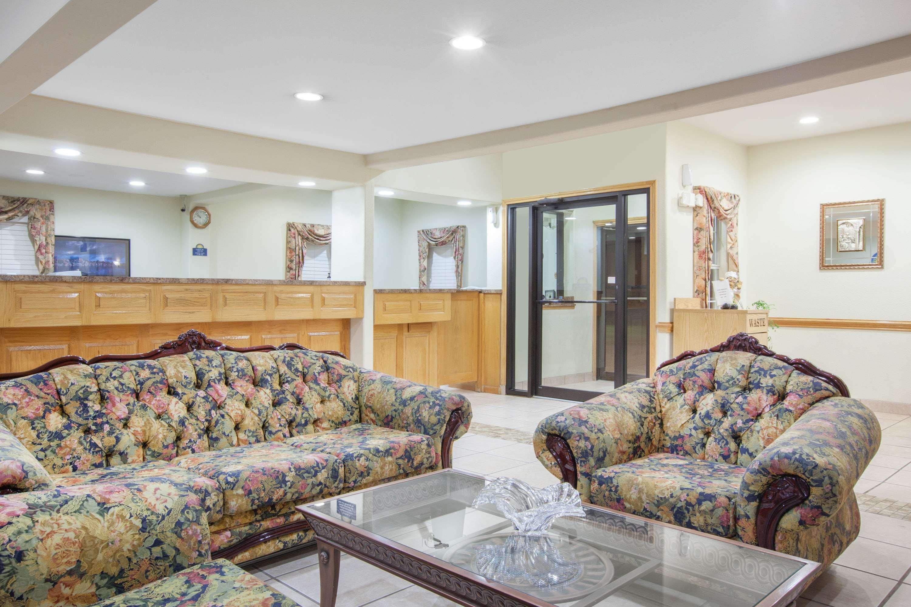 Days Inn By Wyndham Centerville Kültér fotó